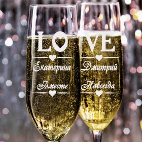Бокалы для шампанского с гравировкой - LOVE